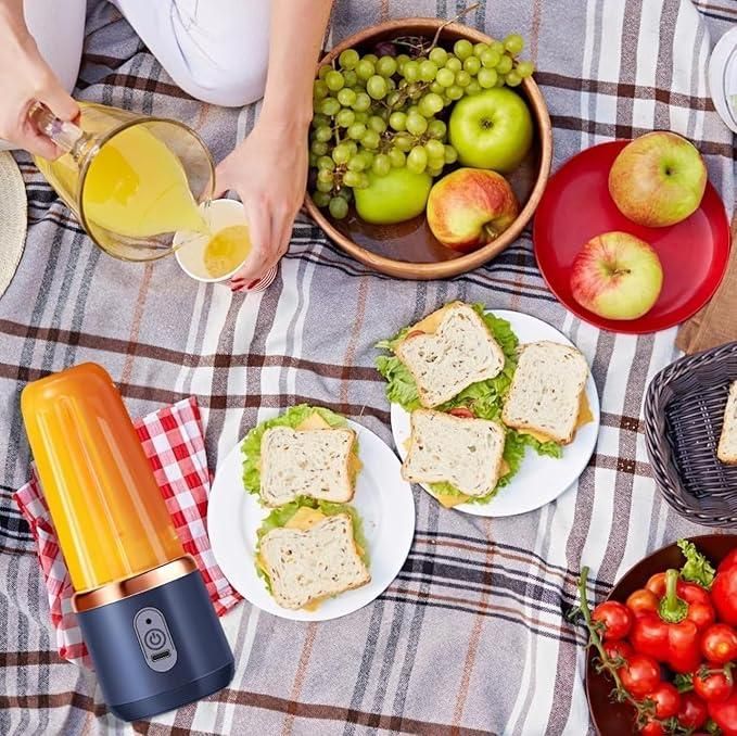 Beautiful small Portable Juicer